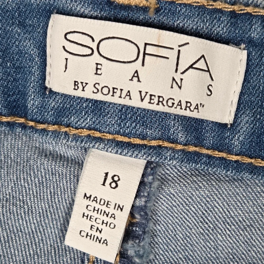 Sofia Jeans by Sofia Vergara Marisol Bootcut Light Wash Denim Size 18